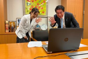 いくいな晃子さんと、あぜもと将吾先生の国政報告会Web会議