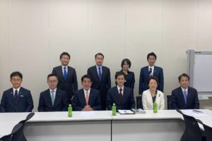 国会木鶏クラブ