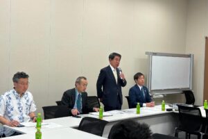 引きこもり支援推進議連・総会開催