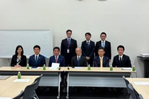 第41回国会木鶏クラブ