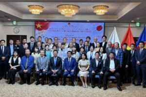 ベトナム大使館で若博の移動例会