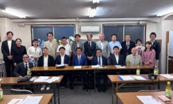 板橋の自民党議員団を中心に、皇室の勉強会を開催
